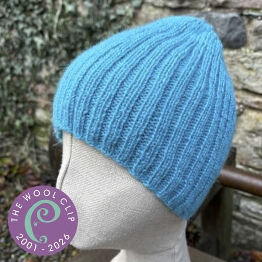 Handknitted Ribbed Beanie & Armwarmers (25th Anniversary)