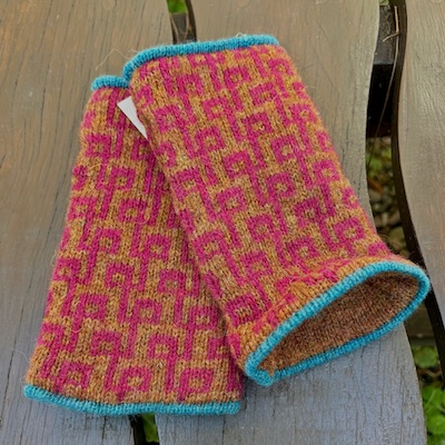Handframed Knitwear Double Layered Wristwarmers